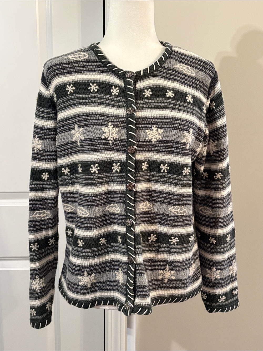 Vintage Striped Gray & White Snowflake Button-Front Women's Holiday Sweater -